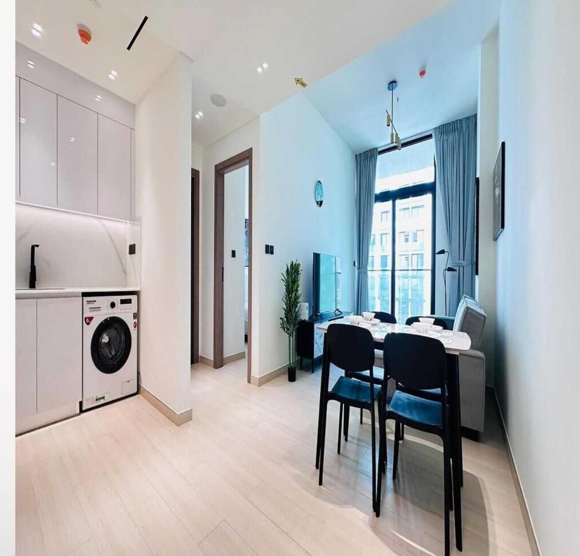Oyo 1408 Standard 1bedroom Binghatti Emerald Apartment